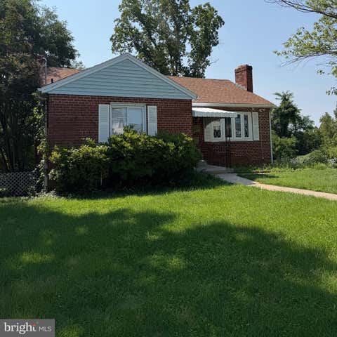 Homes For Sale - 1729 Iverson Street<br/> OXON HILL, MD 20745