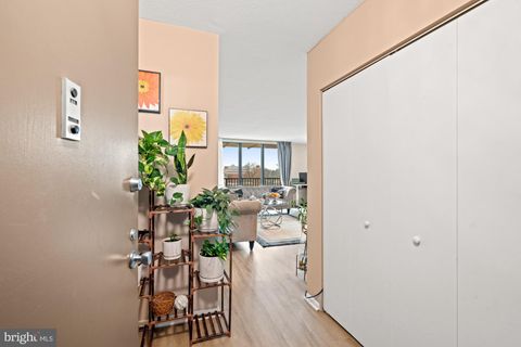 Photo of 4242 E West Highway #613, Chevy Chase, MD 20815 (MLS # MDMC2118864)