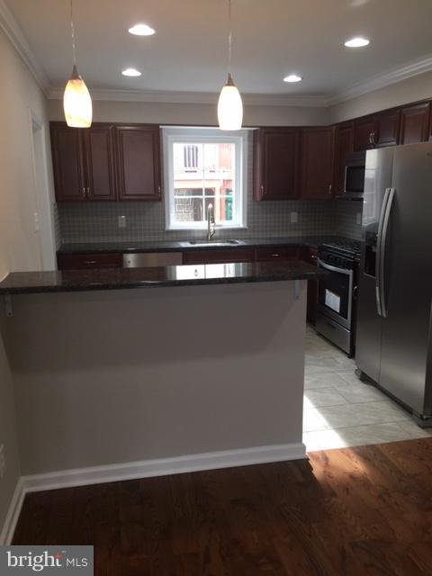 STONEHURST - Residential