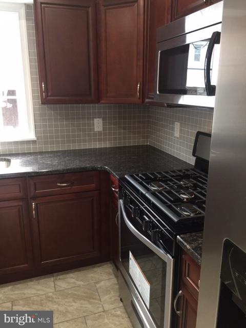 STONEHURST - Residential