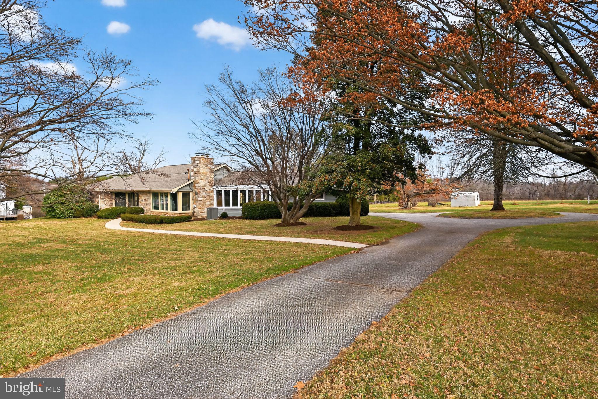 2112 OLD WESTMINSTER PIKE