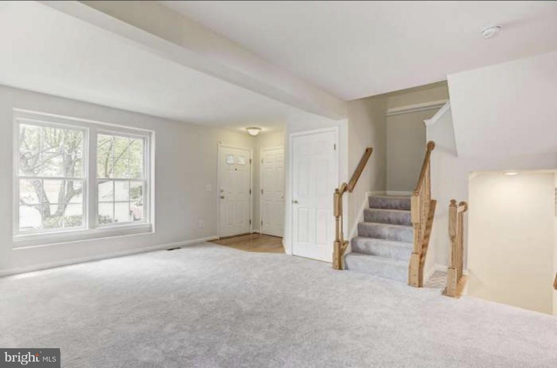 STRATFORD - Residential Lease