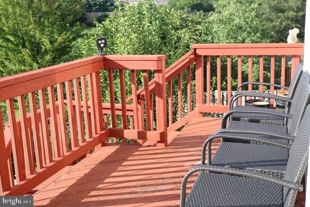 STRATFORD - Residential Lease