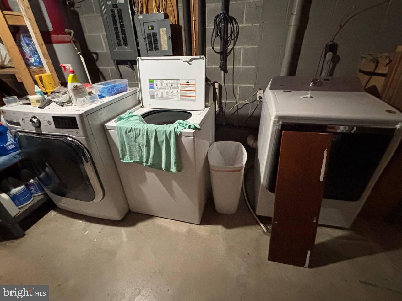 BRANCH MOUNTAIN - Residential