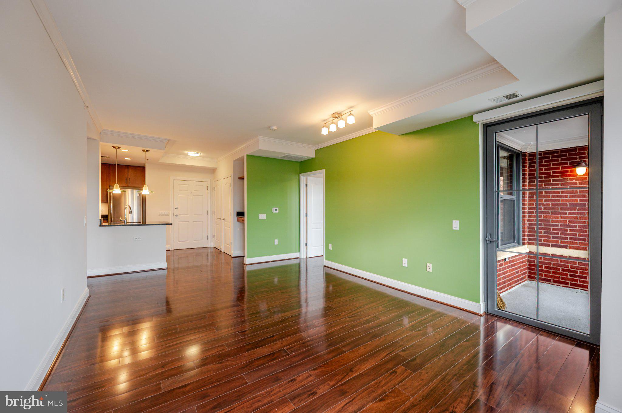 1111 ORONOCO STREET 433