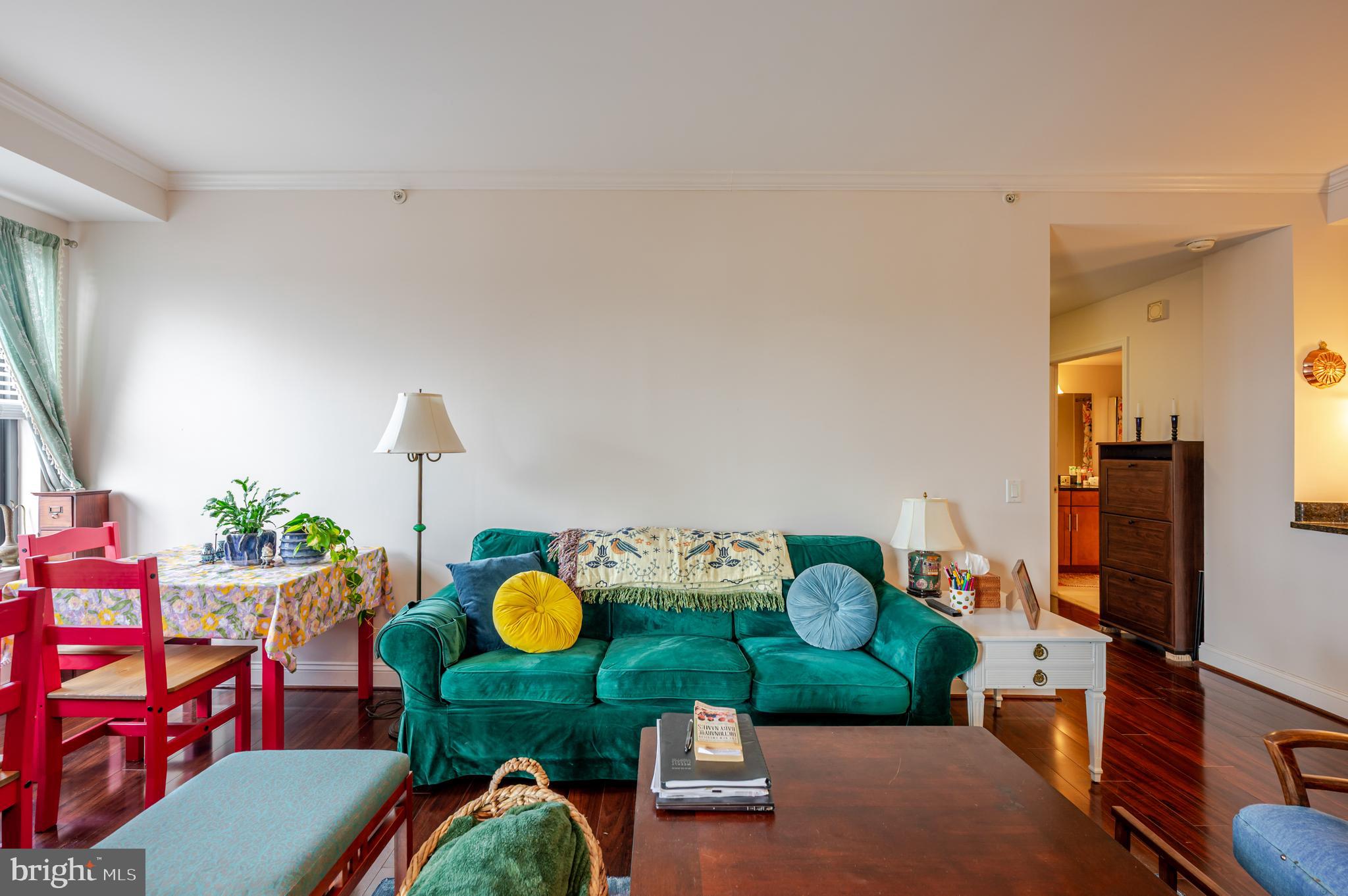 1111 ORONOCO STREET 433