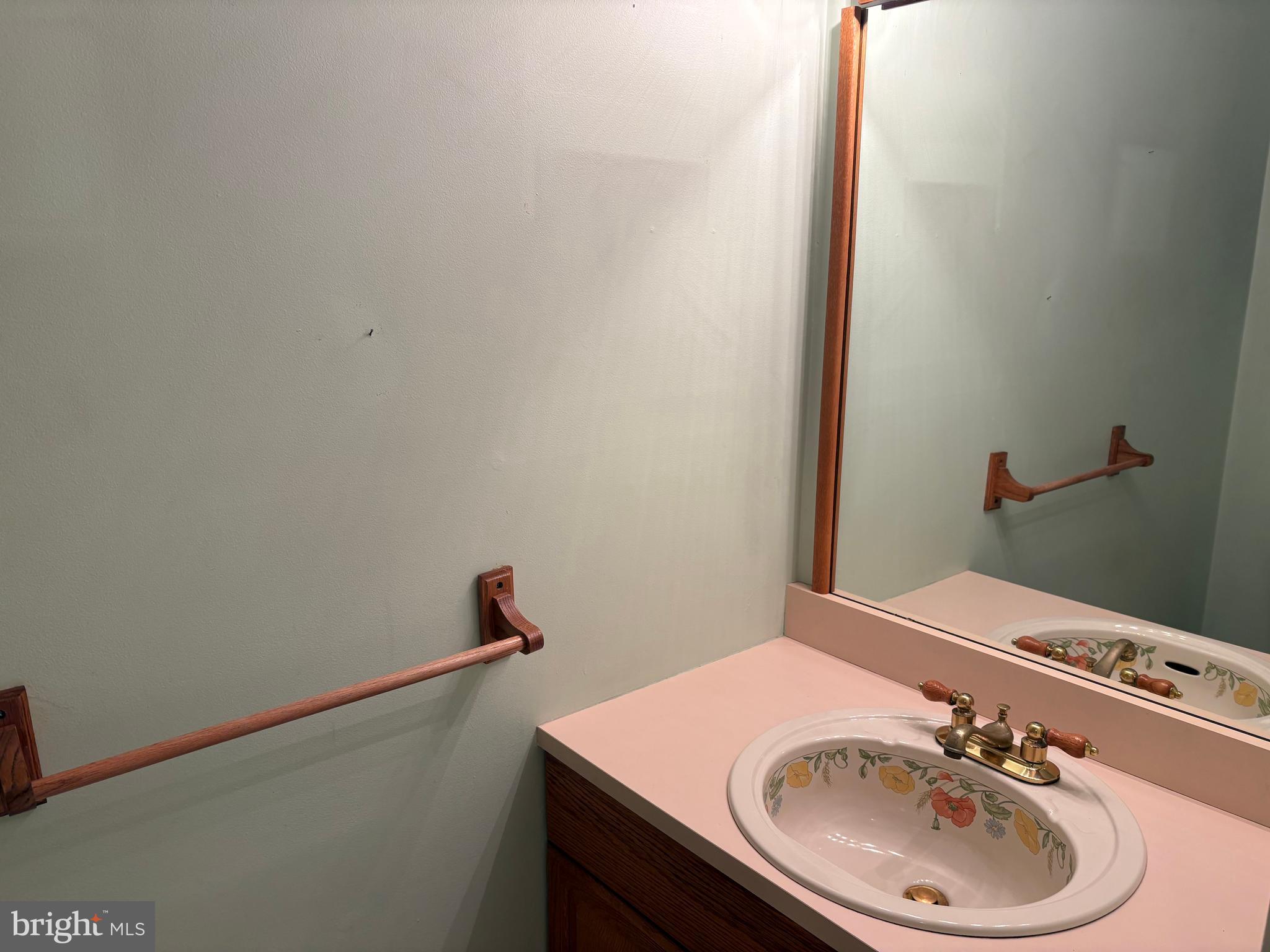 COMSTOCK - Residential