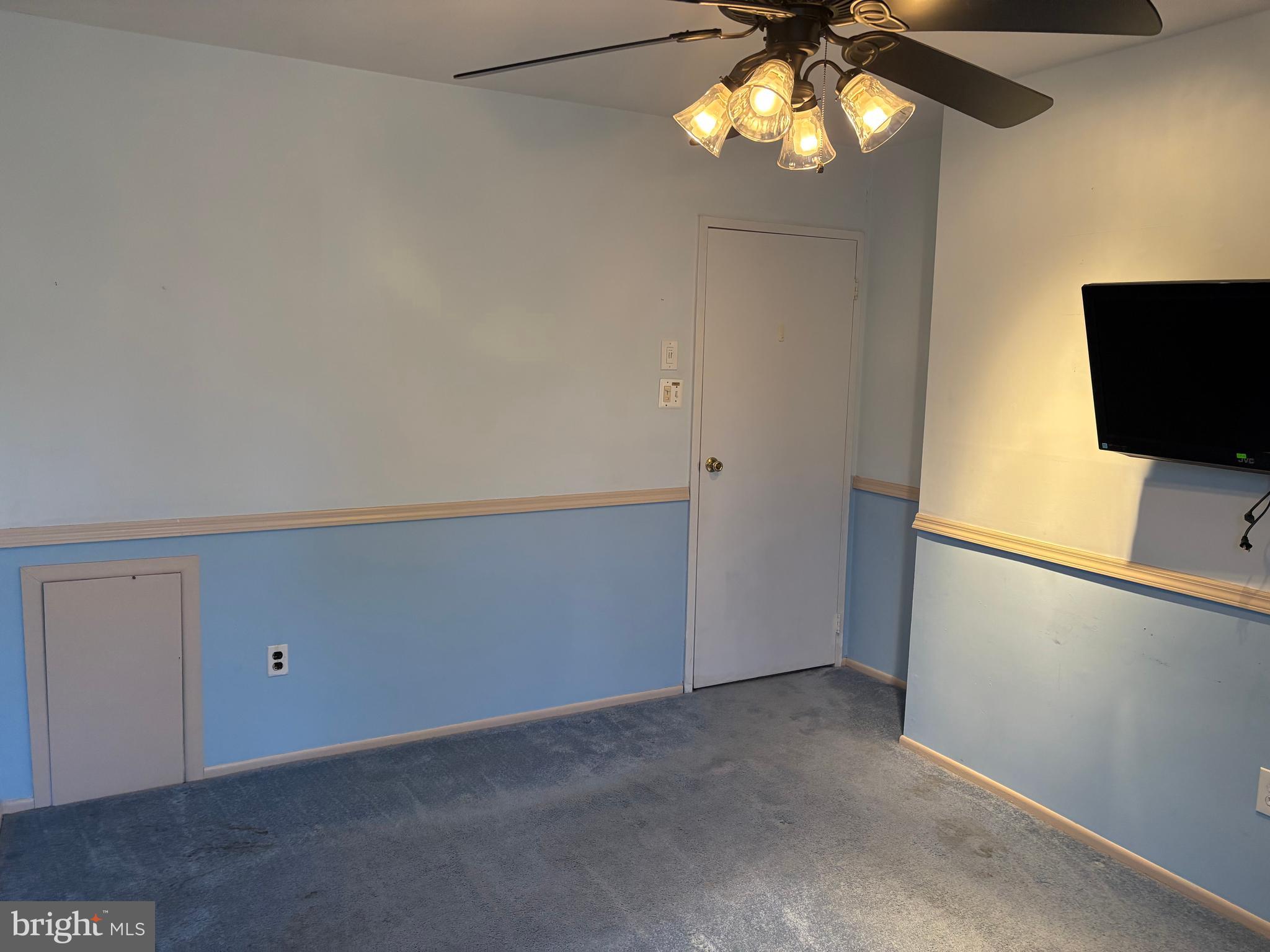 COMSTOCK - Residential