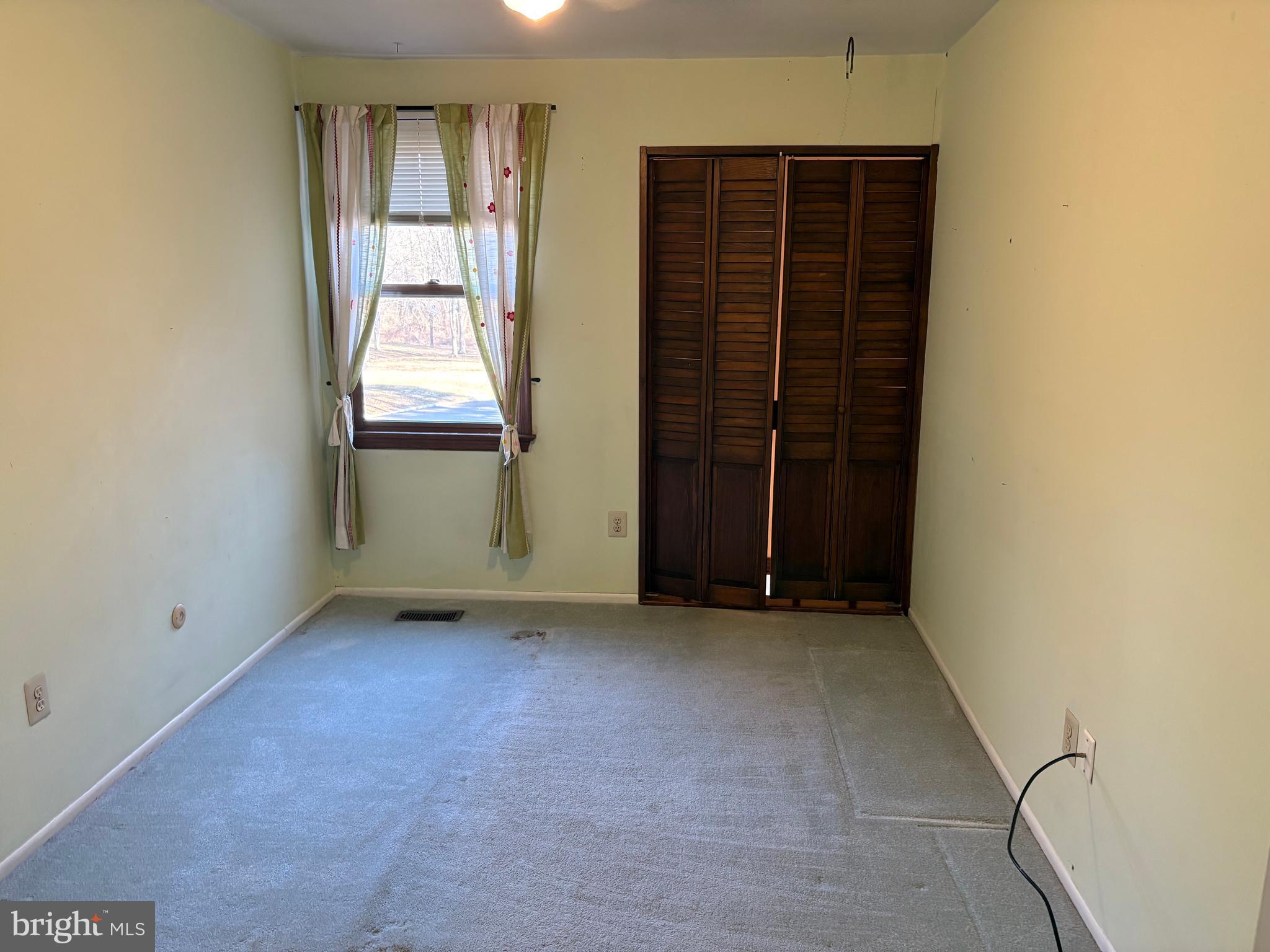 COMSTOCK - Residential