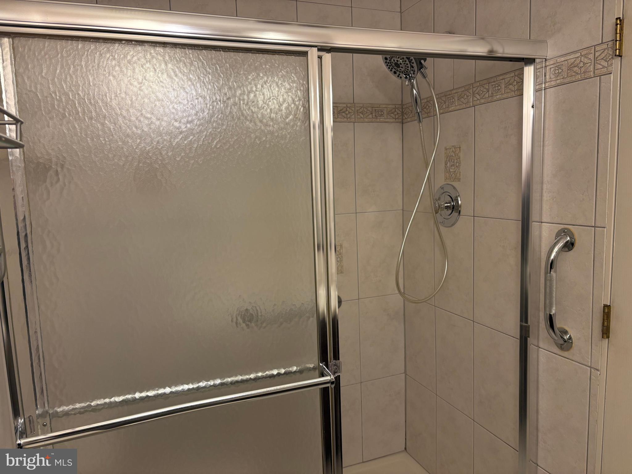 COMSTOCK - Residential