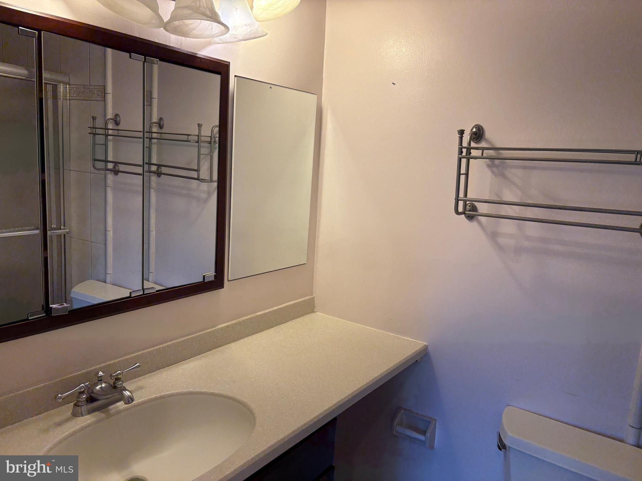 COMSTOCK - Residential