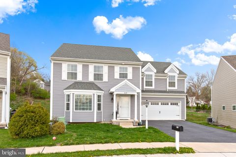 413 JOY CIRCLE LEOLA PA 17540