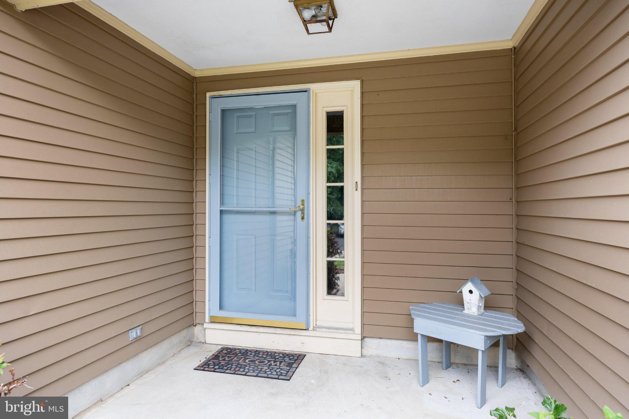 104 LAMPLIGHTER