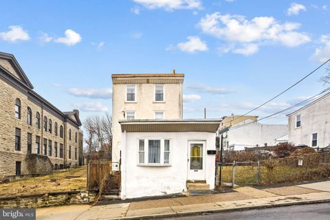 244 HERMITAGE STREET PHILADELPHIA PA 19127