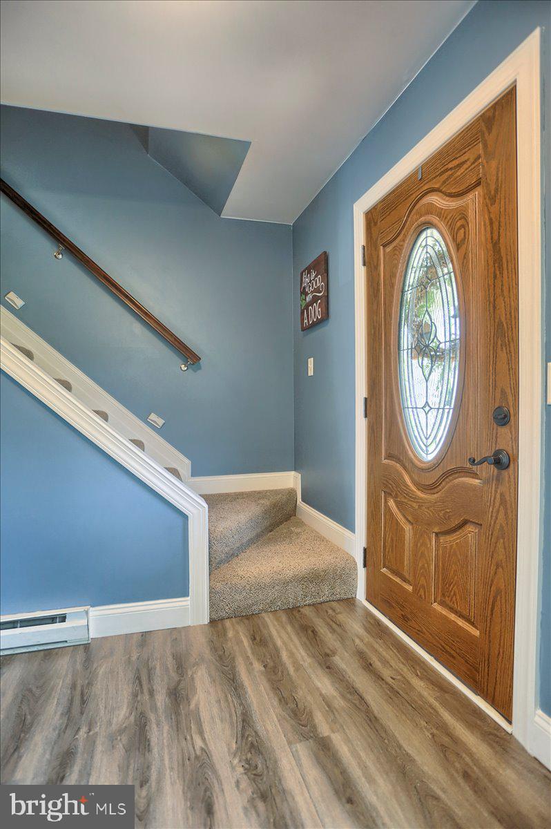 CROOKED HILL FARMS - Residential