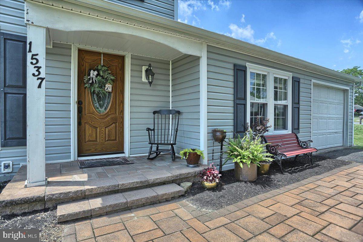 CROOKED HILL FARMS - Residential