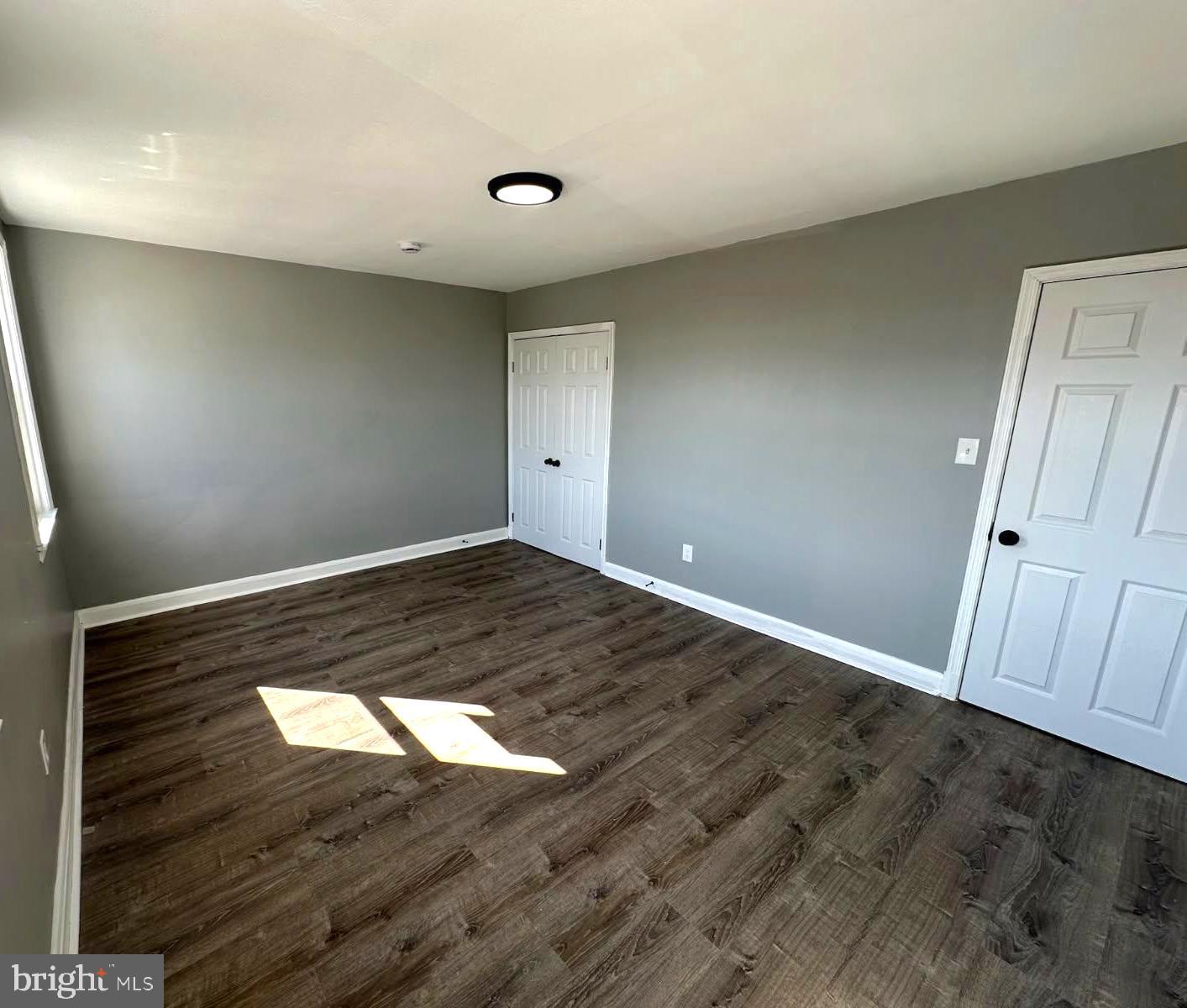 FRANKFORD - Residential