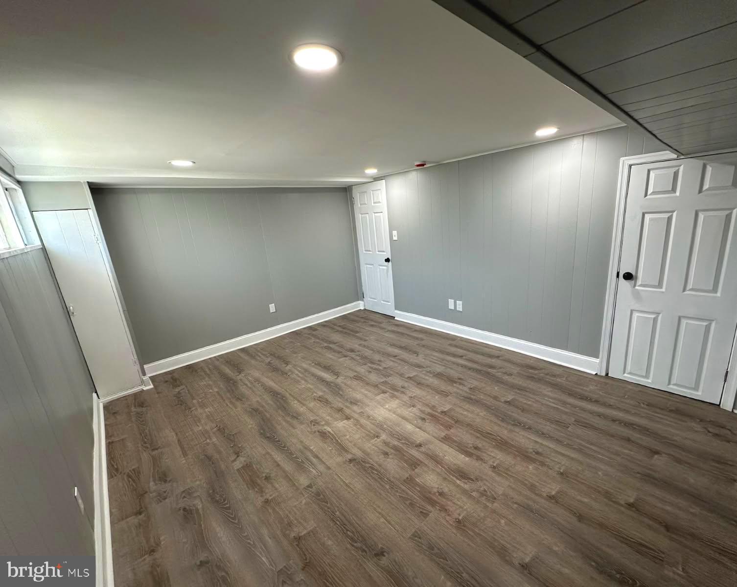 FRANKFORD - Residential