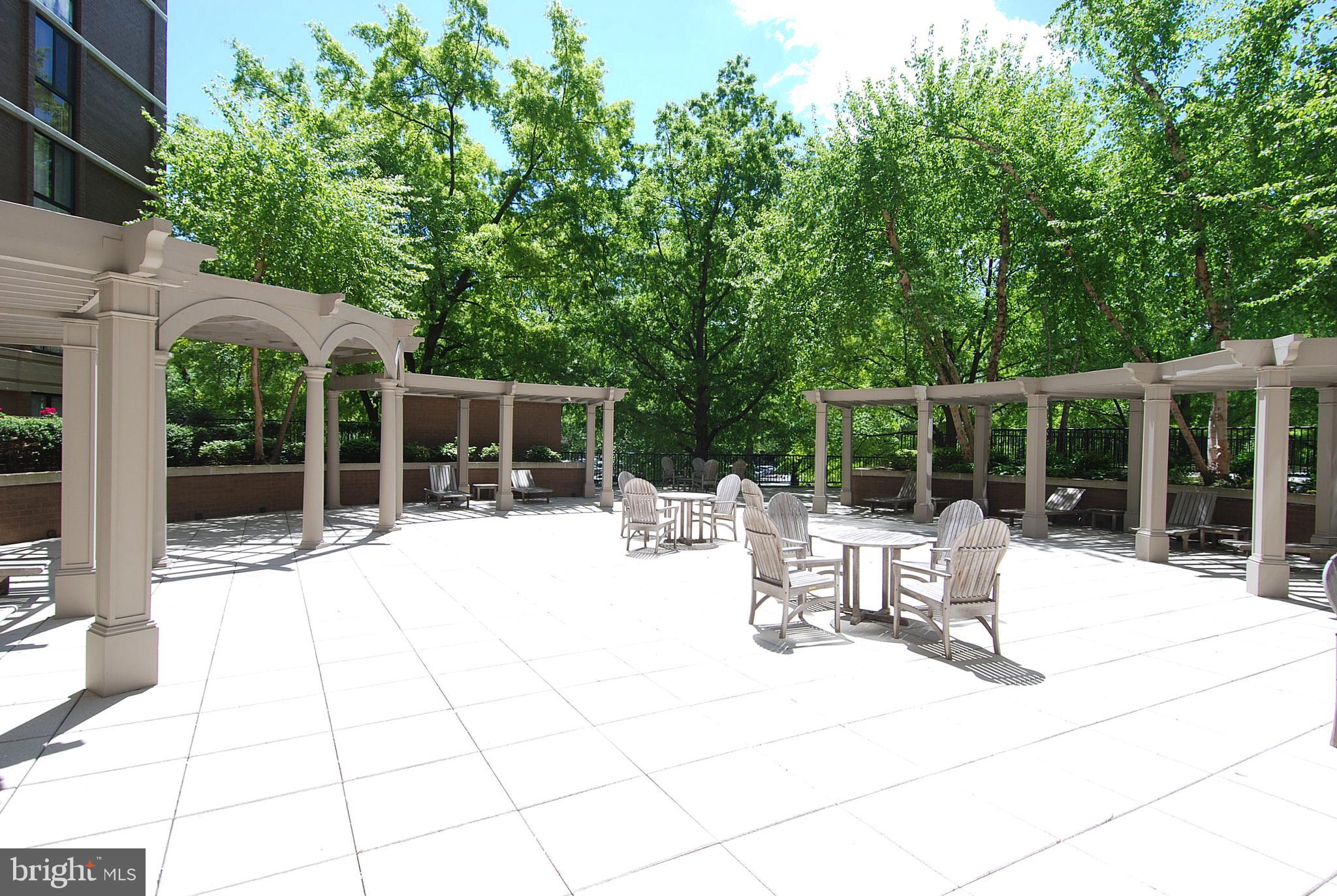 CHEVY CHASE - Residential