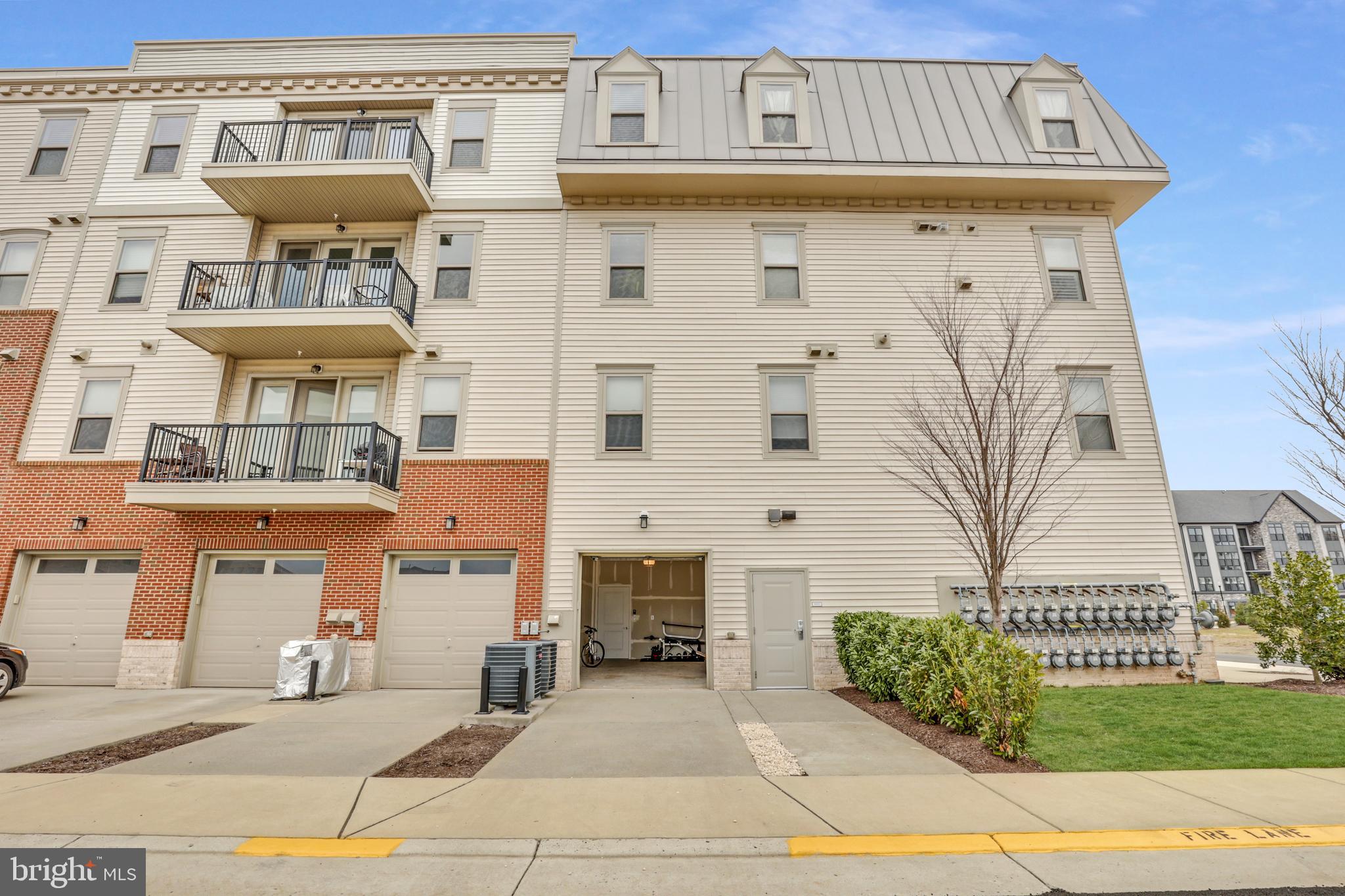 BIRCHWOOD AT BRAMBLETON - Residential