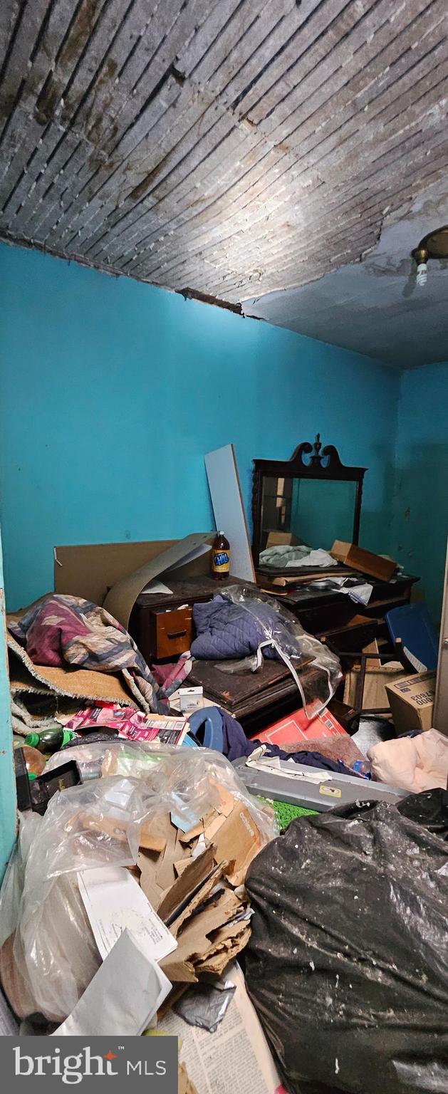 SHIPLEY HILL - Residential