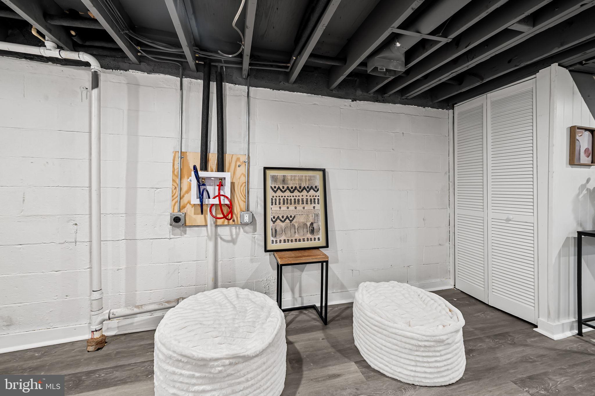 GRAY MANOR HOMES - Residential