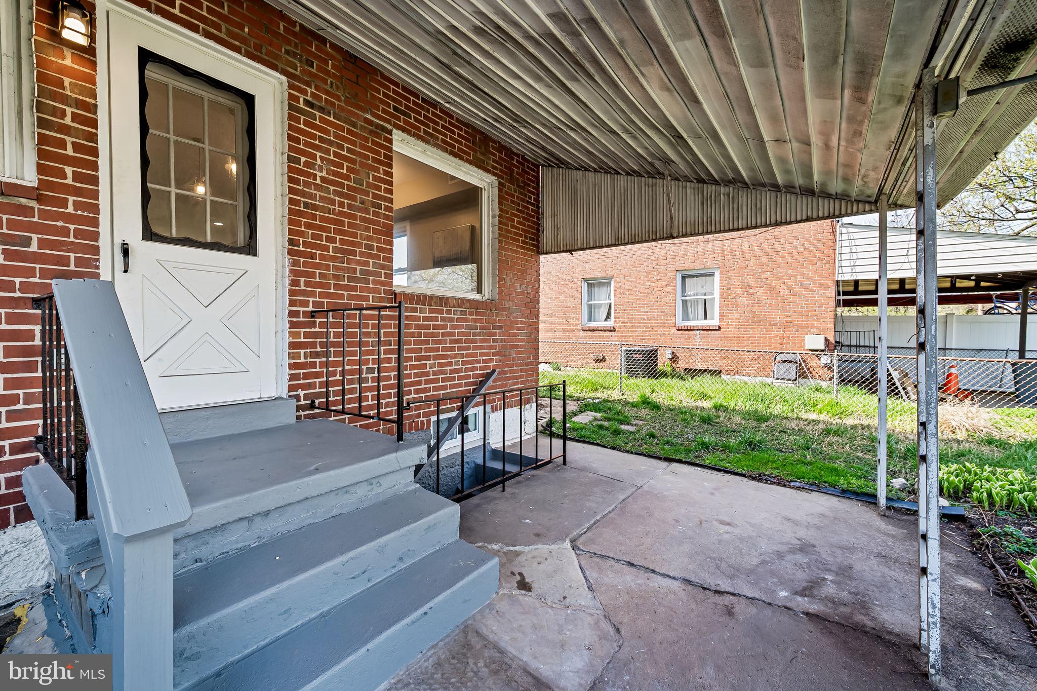 GRAY MANOR HOMES - Residential