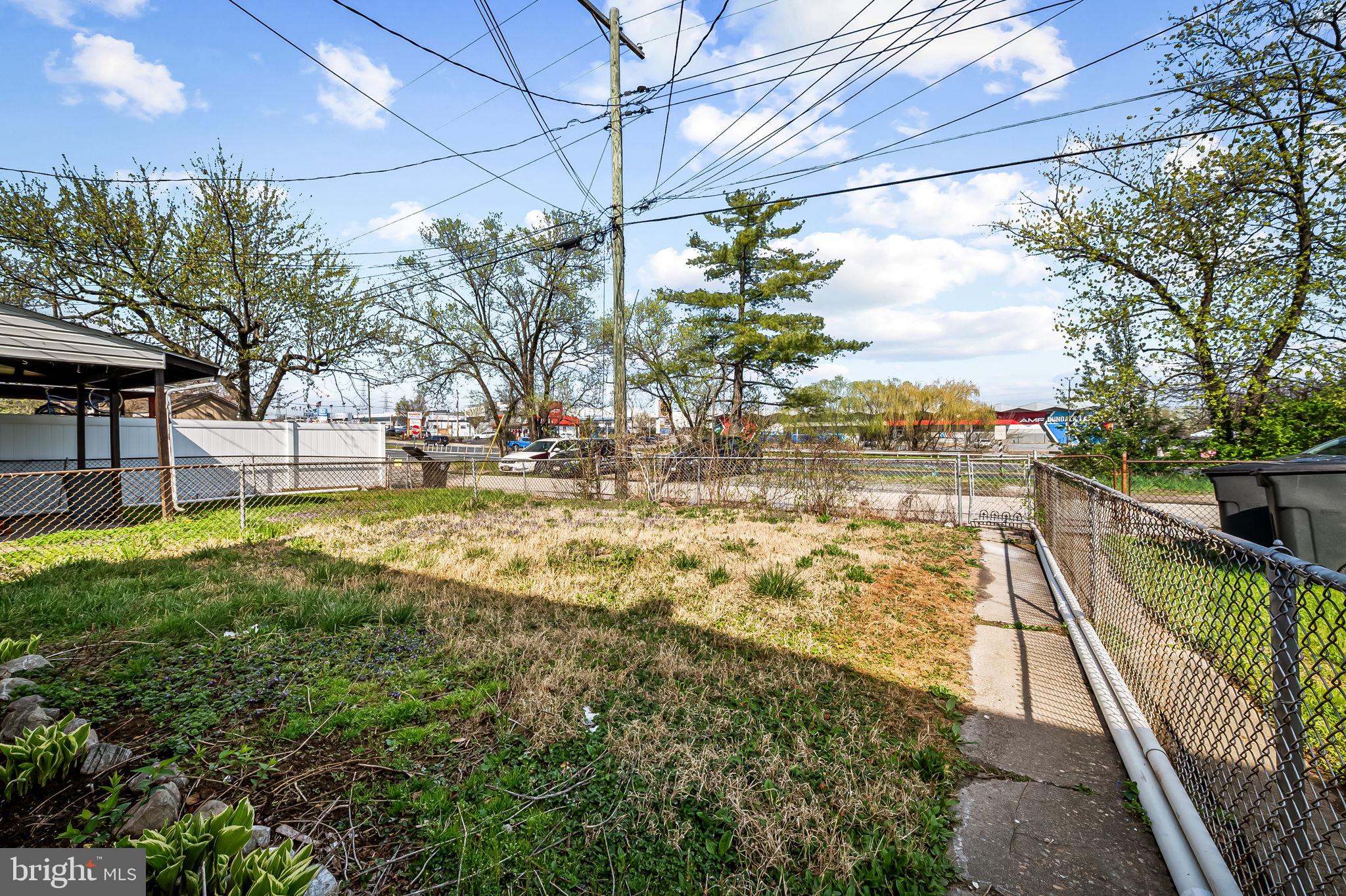 GRAY MANOR HOMES - Residential