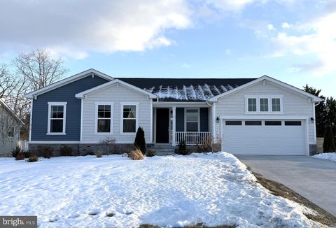 Photo of 174 Williamson Road, WINCHESTER, VA 22602 (MLS # VAFV2039490)