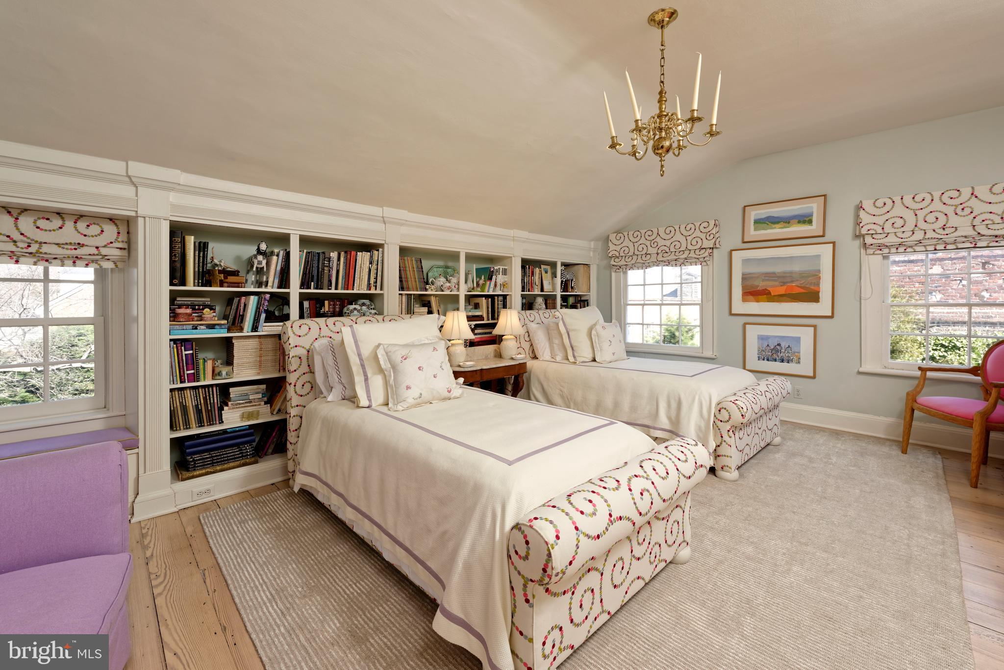 OLD TOWN - Residential