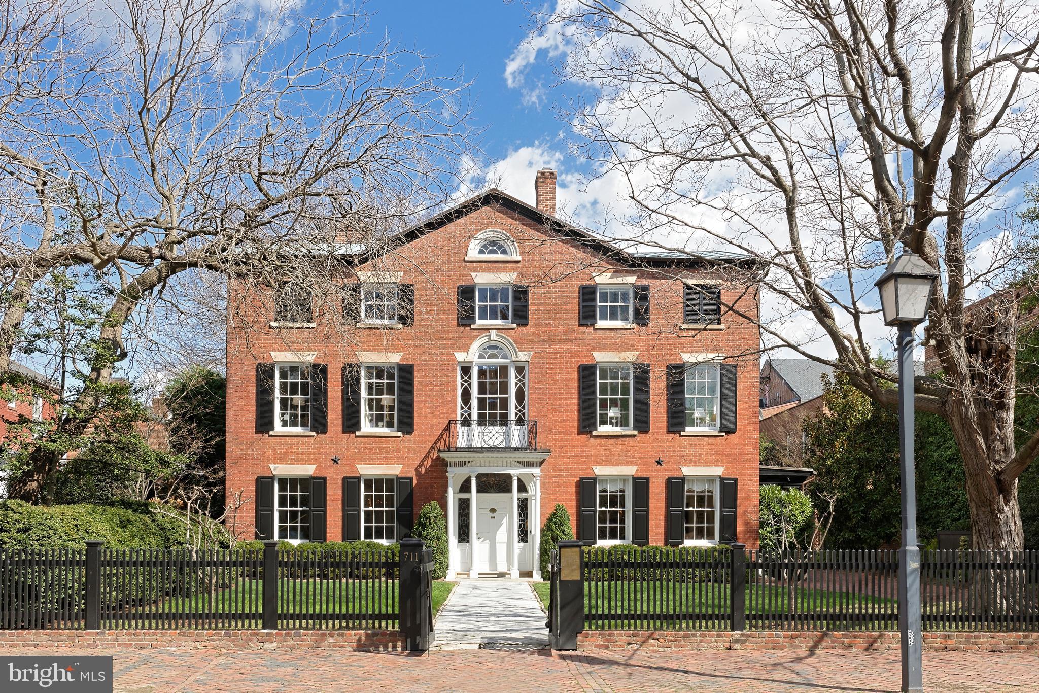 OLD TOWN - Residential