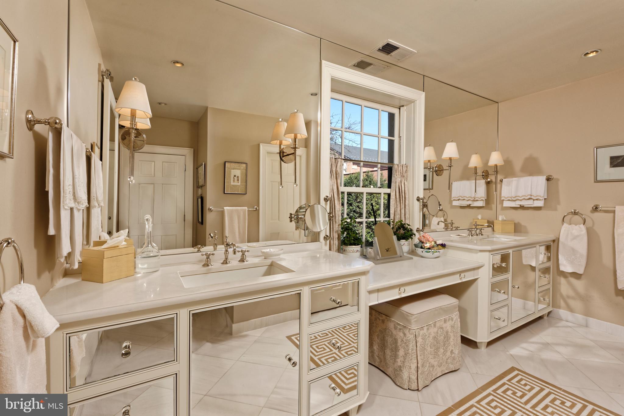 OLD TOWN - Residential