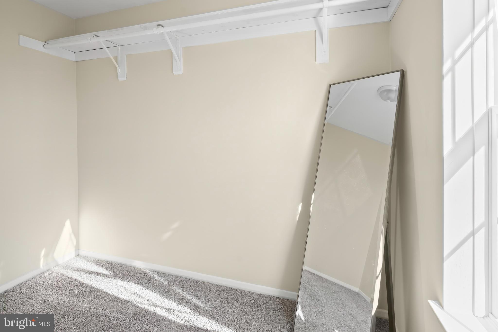 HARBOUR OAKS - Residential