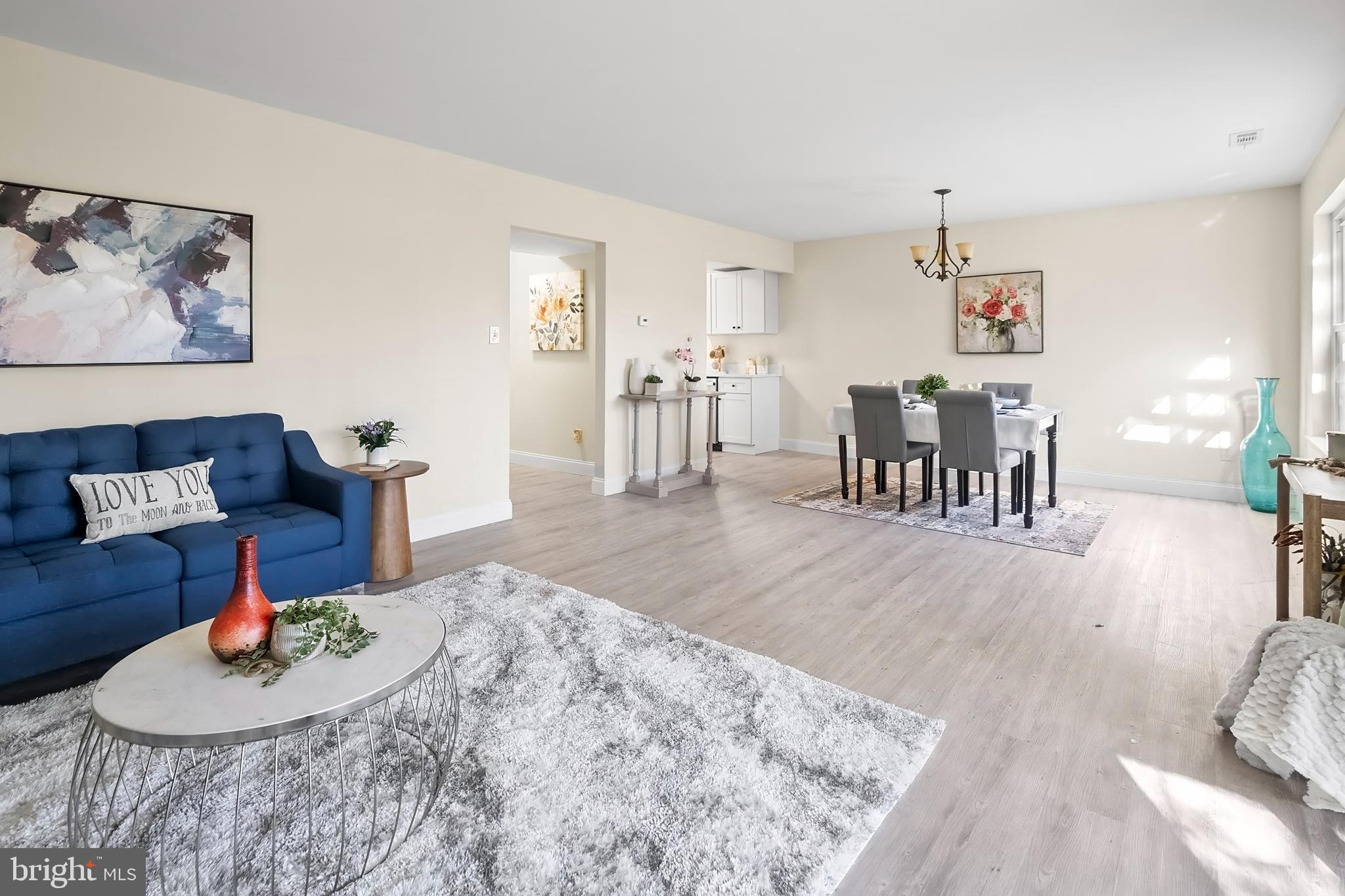 HARBOUR OAKS - Residential