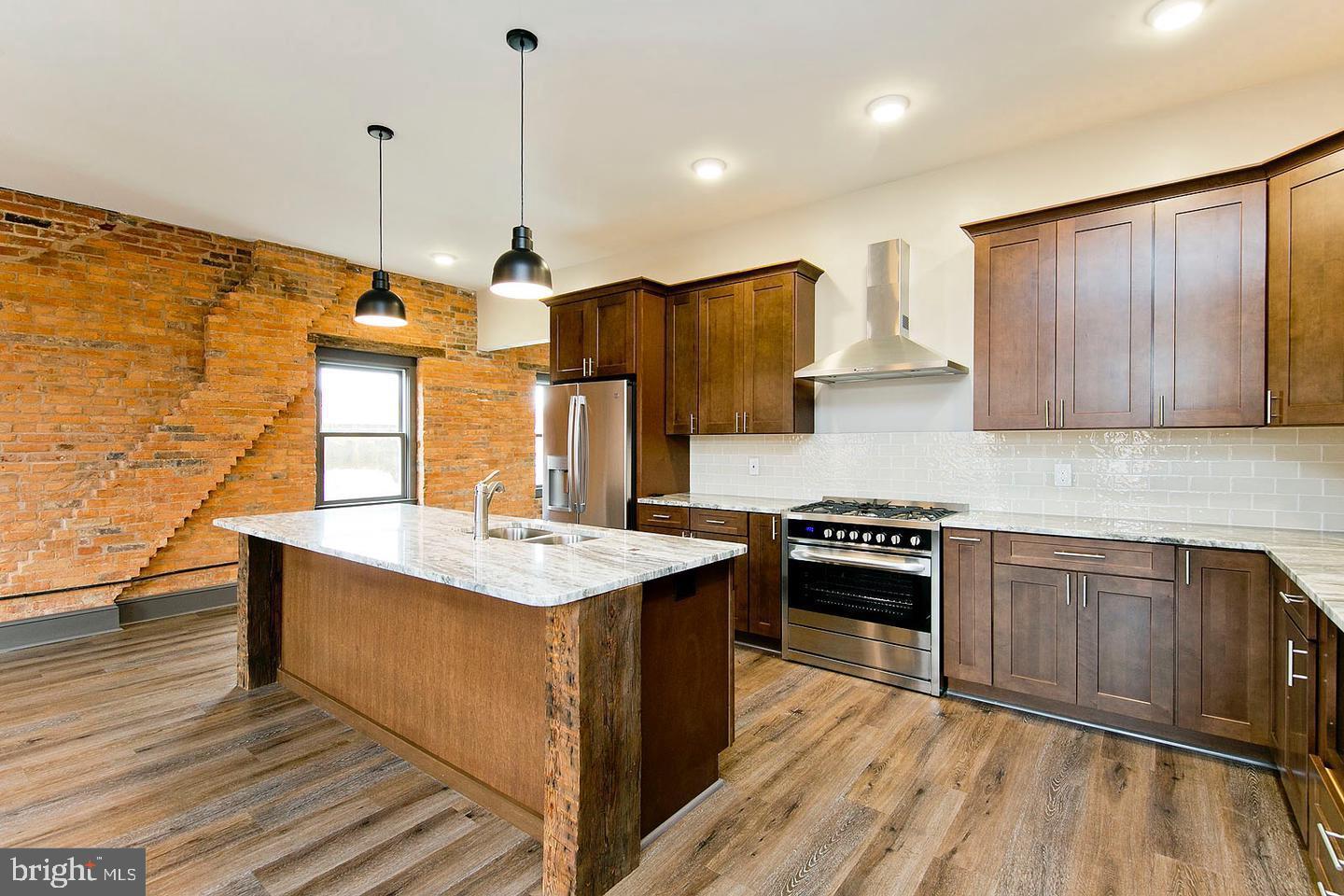 WINCHESTER HISTORIC DISTRICT - Residential Lease