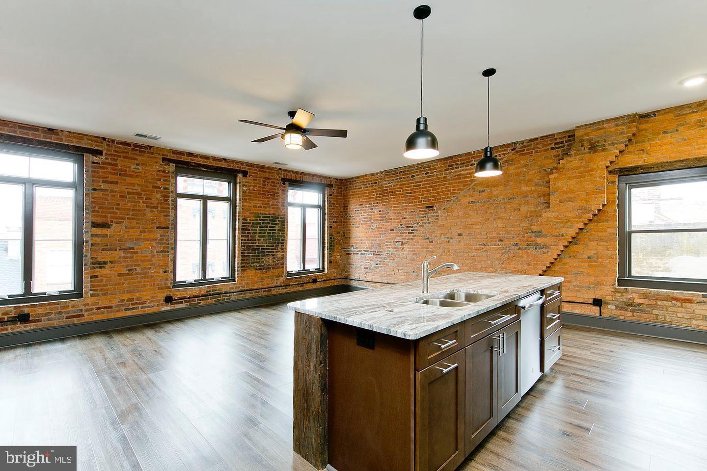 WINCHESTER HISTORIC DISTRICT - Residential Lease