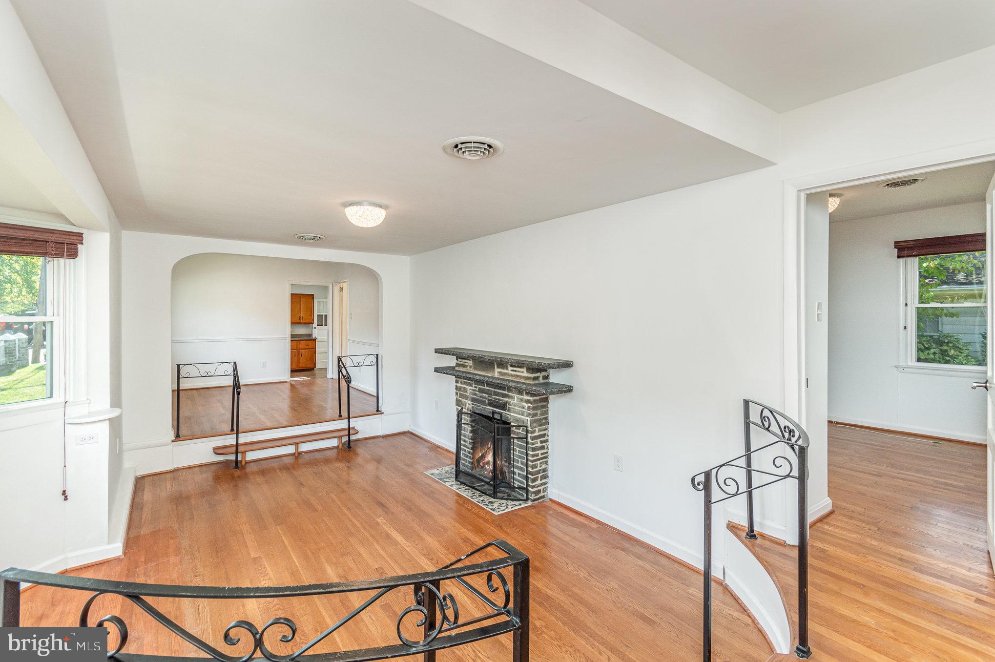 SOUTHGATE VALE - Residential Lease