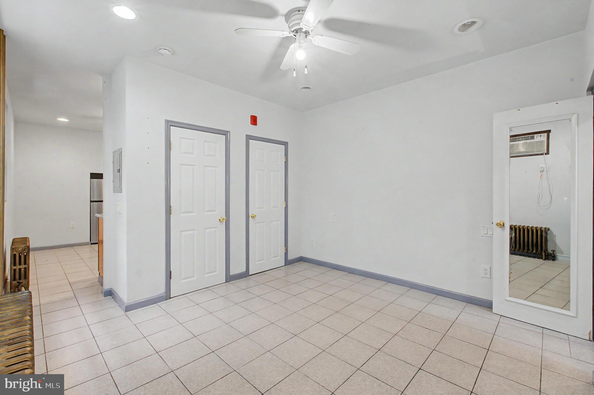 1425 JACKSON STREET 1R