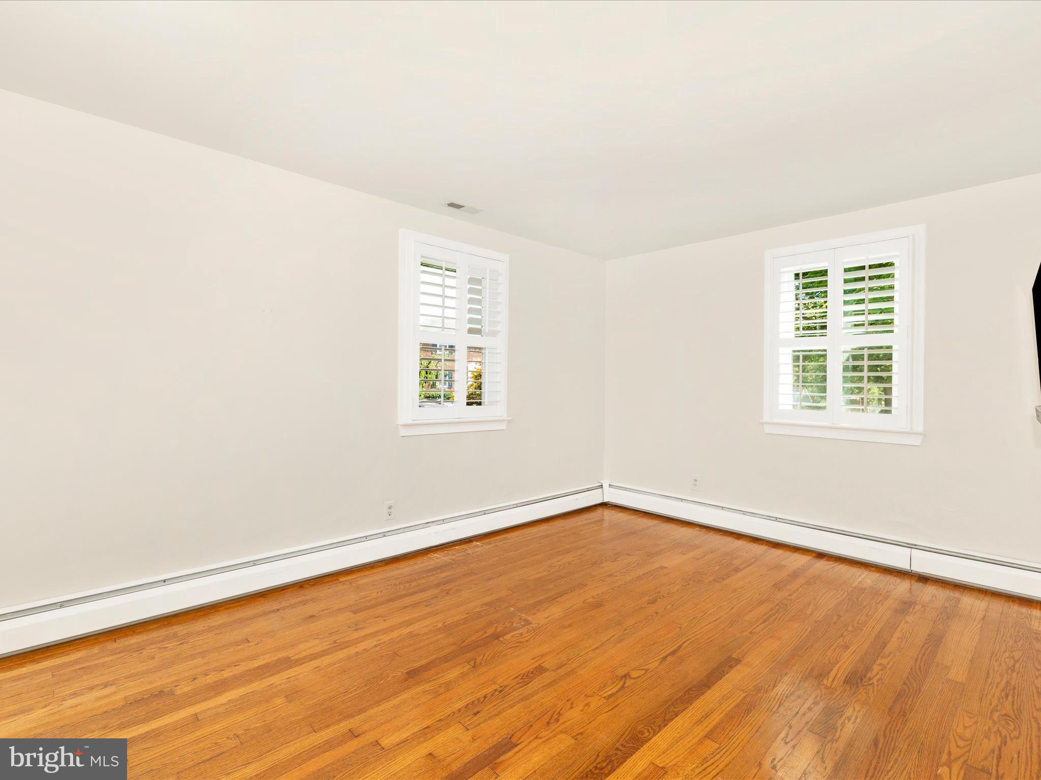 THORNLEIGH - Residential