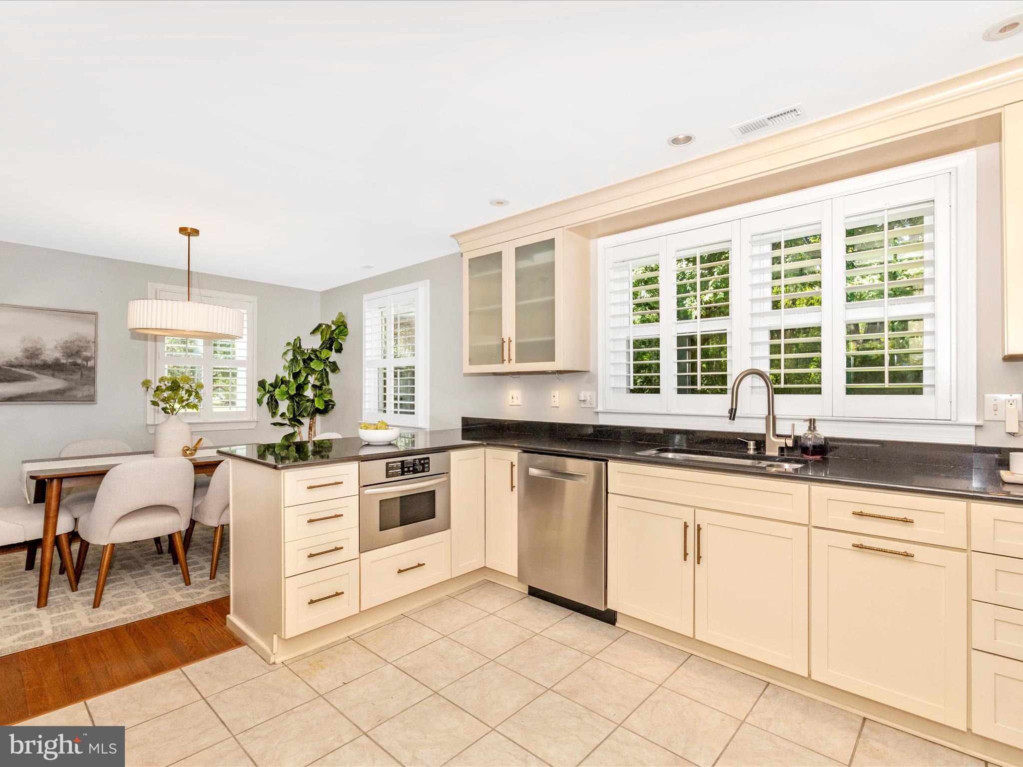 THORNLEIGH - Residential