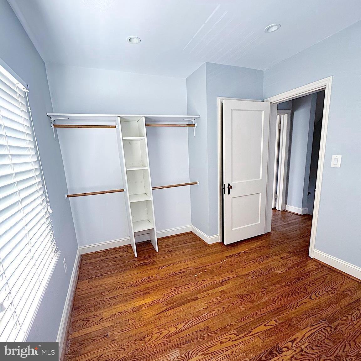 GLEBEWOOD - Residential Lease