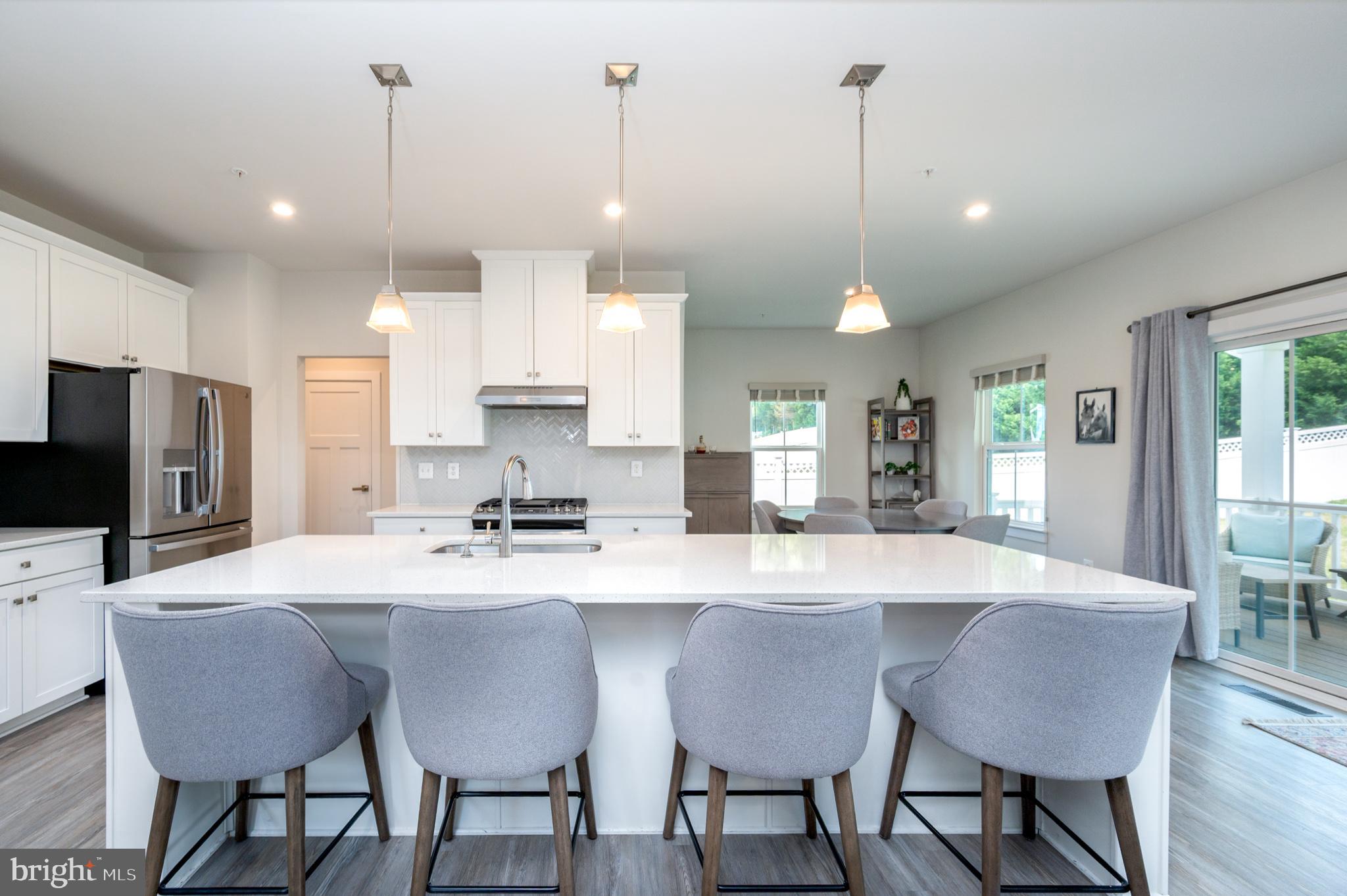 SOLOMONS CHOICE - Residential