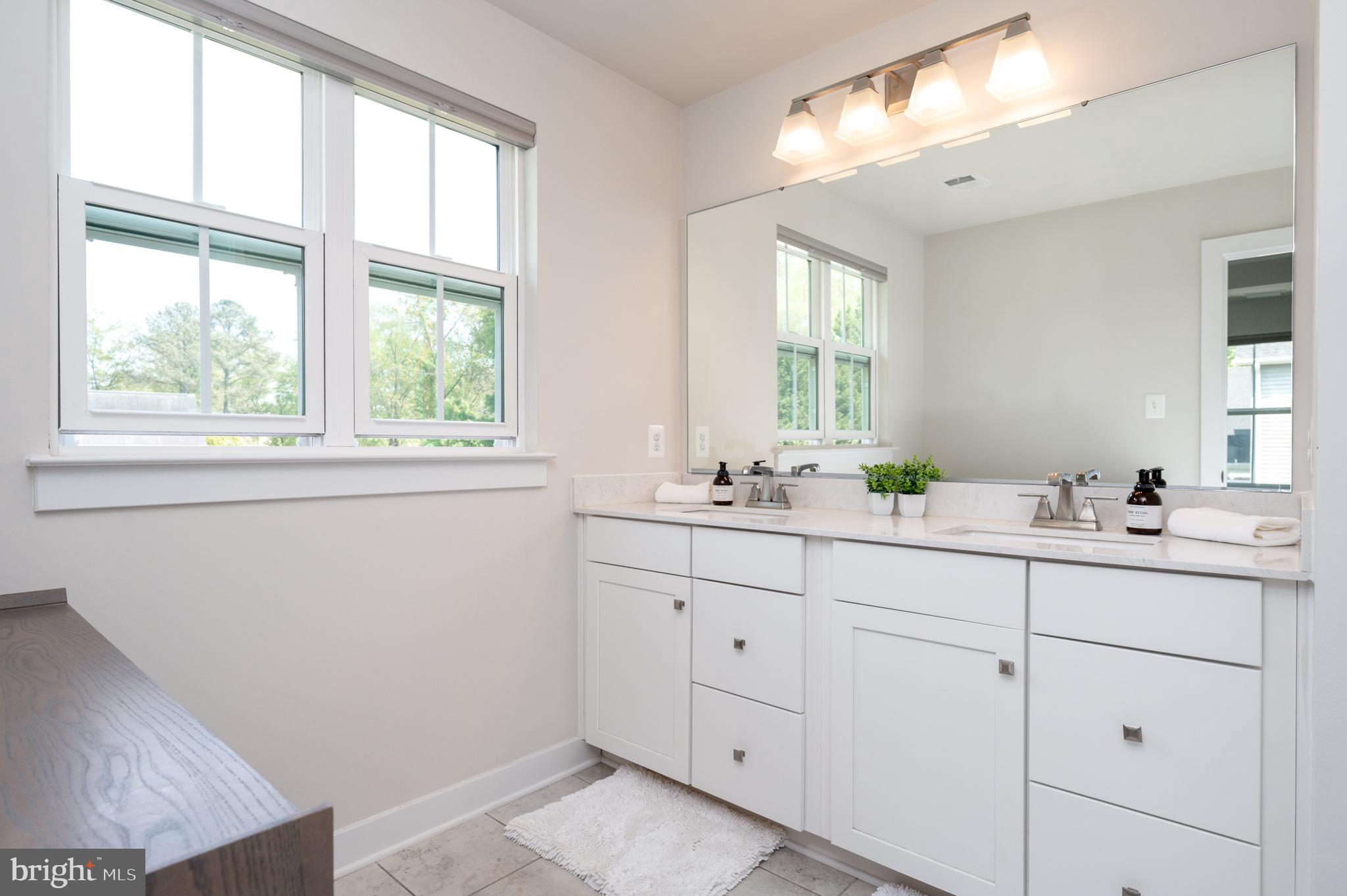 SOLOMONS CHOICE - Residential