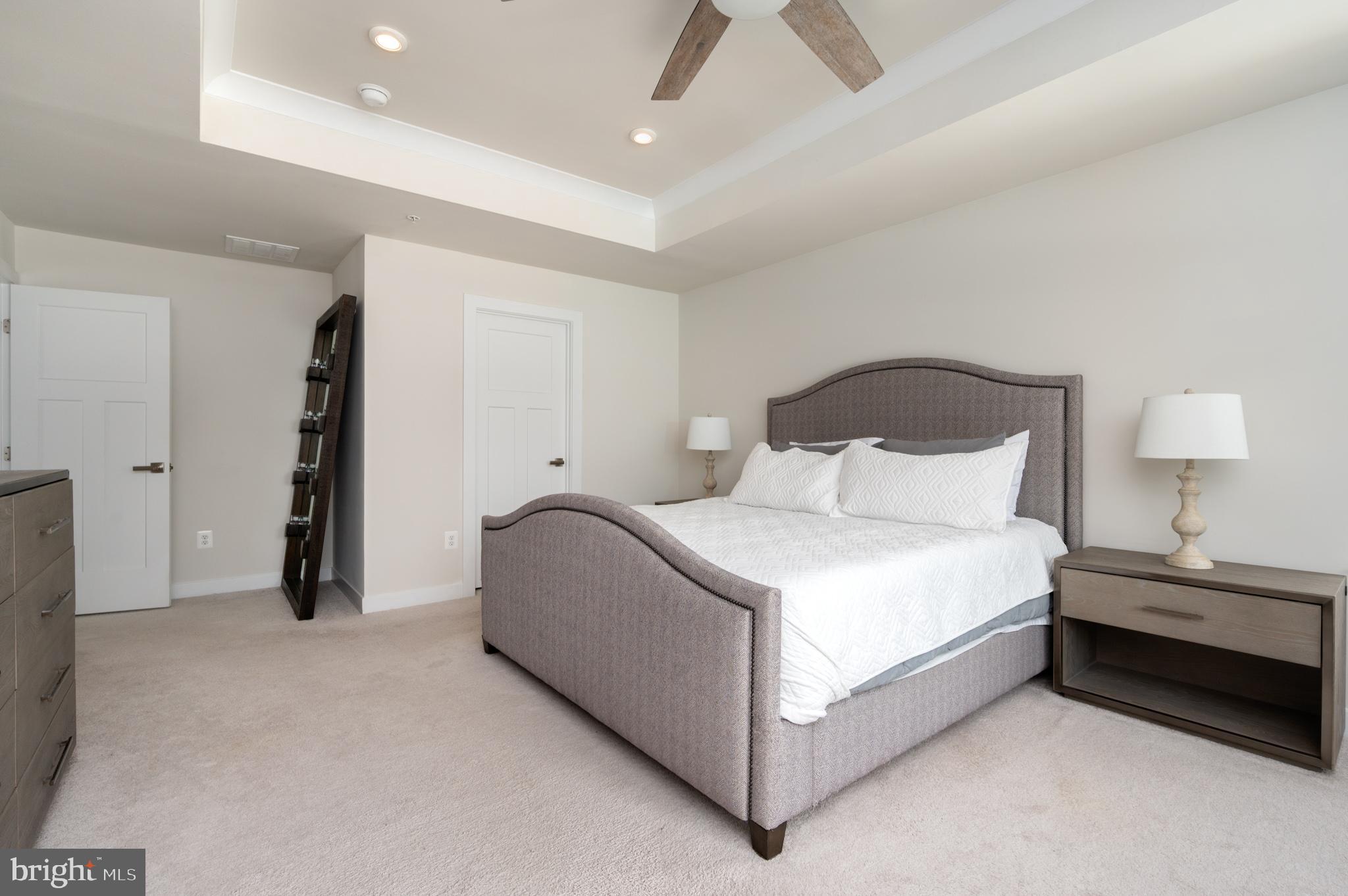 SOLOMONS CHOICE - Residential