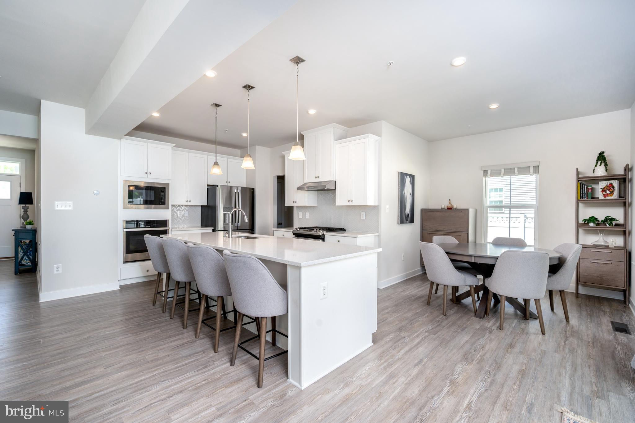 SOLOMONS CHOICE - Residential