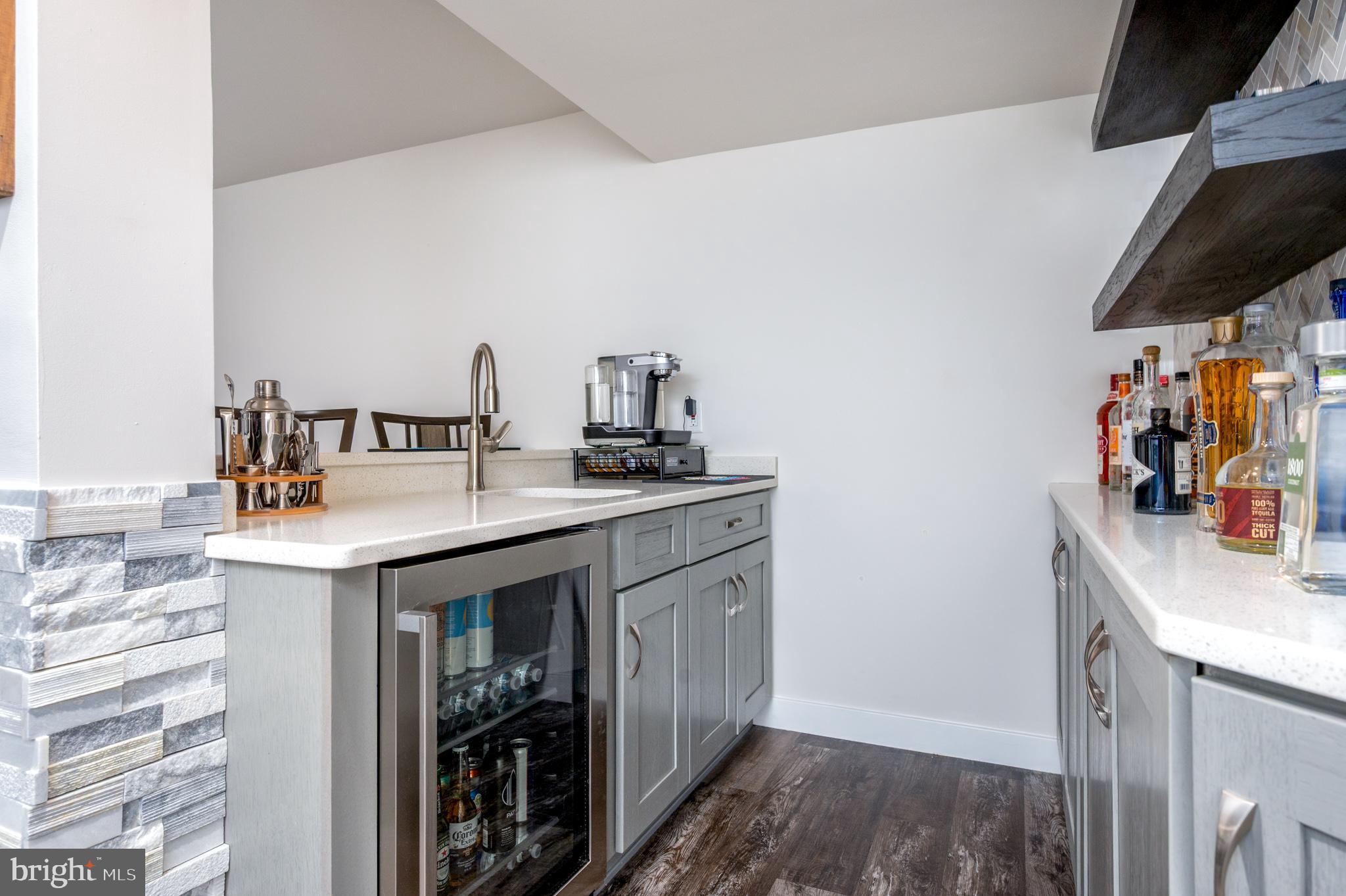 SOLOMONS CHOICE - Residential