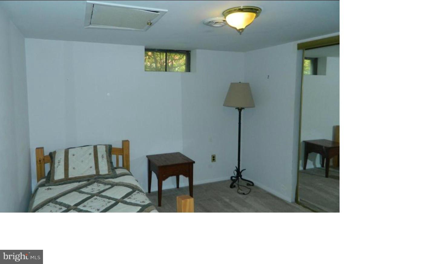 PLEASANTVILLE - Residential