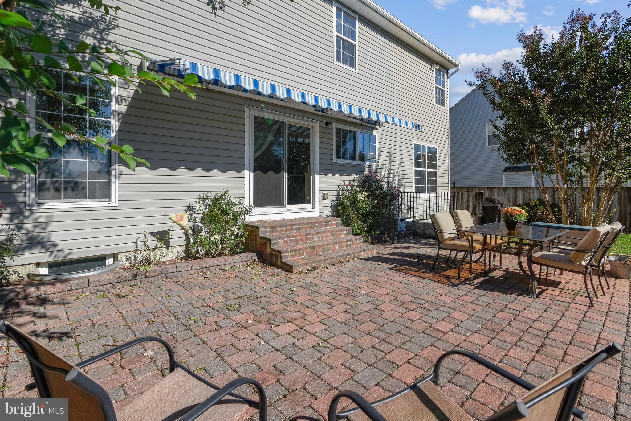 LOCUST GROVE - Residential