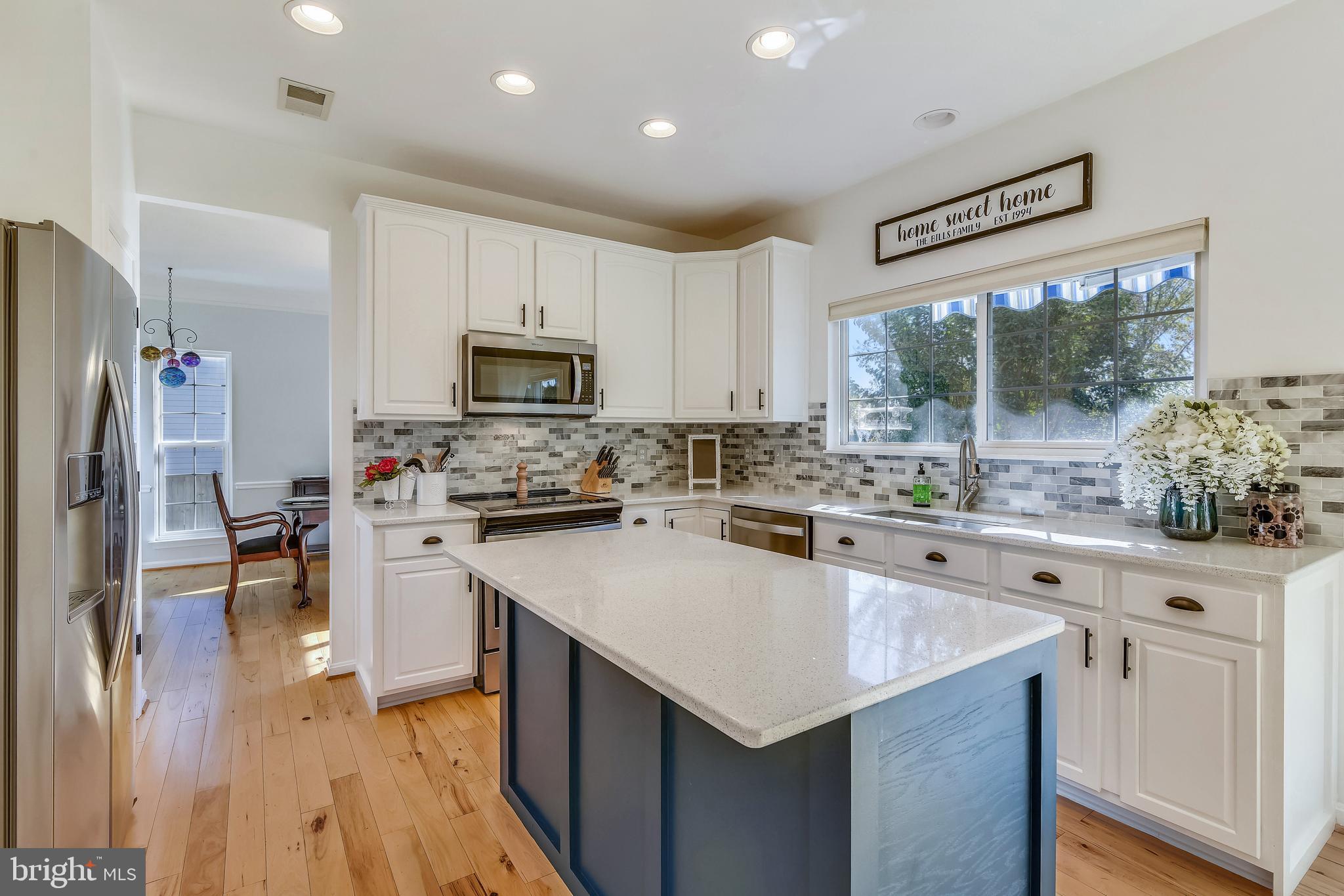 LOCUST GROVE - Residential