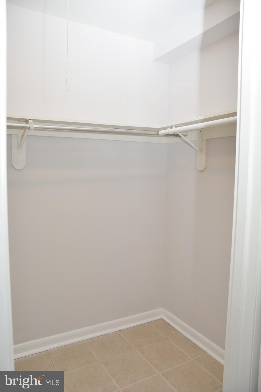 MARLOW TOWERS CONDOMINIUMS - Residential